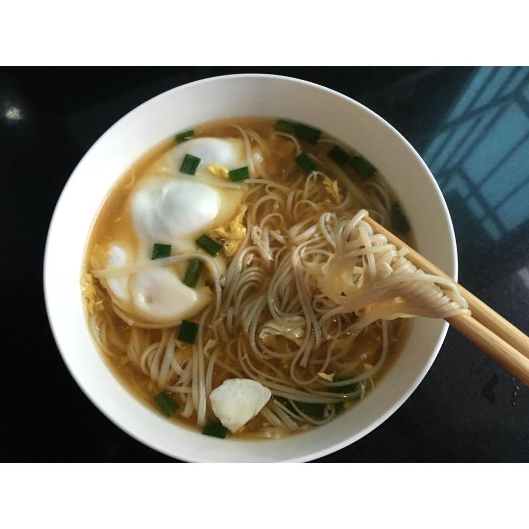 小葱麻油酱油面