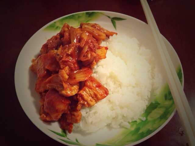 泡菜五花肉盖饭