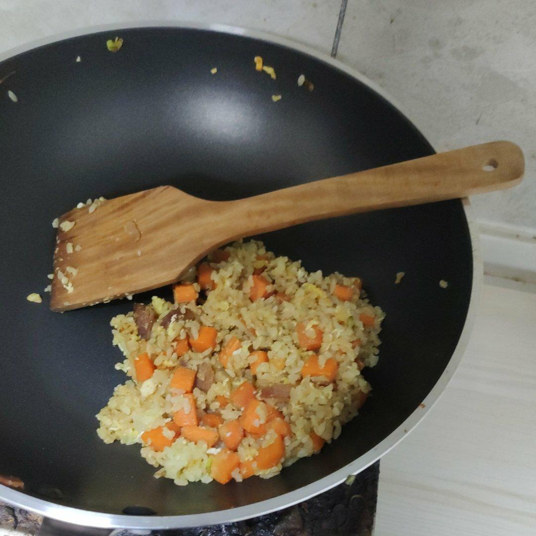 酱油蛋炒饭不可能难吃