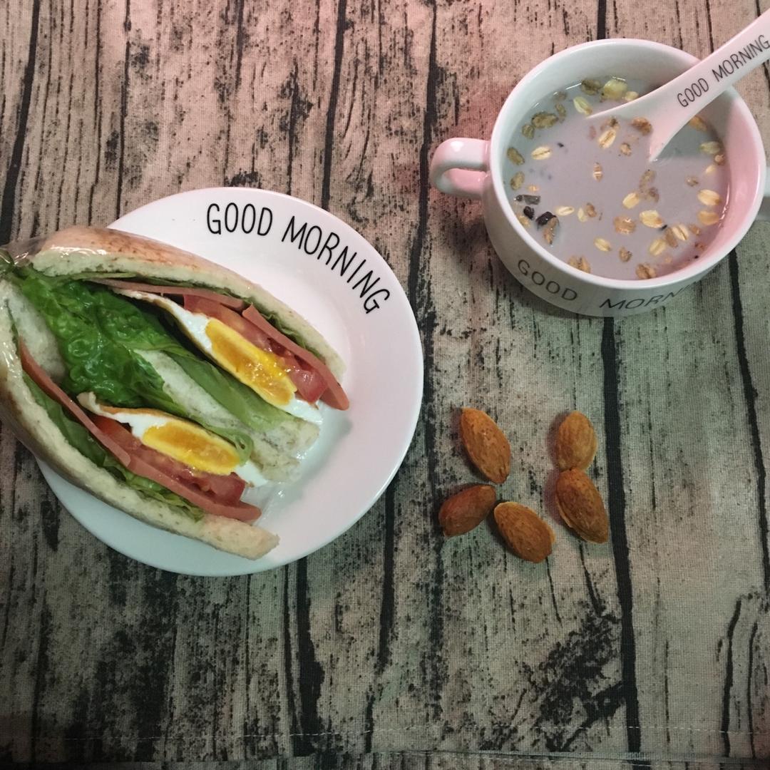 火腿芝士蛋三文治