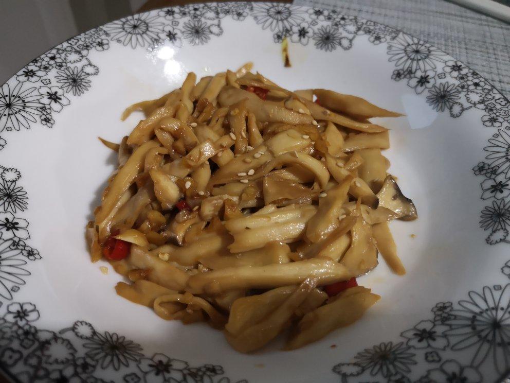 干煸手撕杏鲍菇