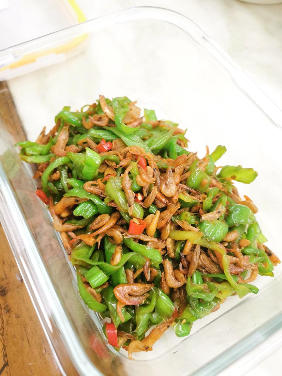 超级下饭的尖椒炒小虾米