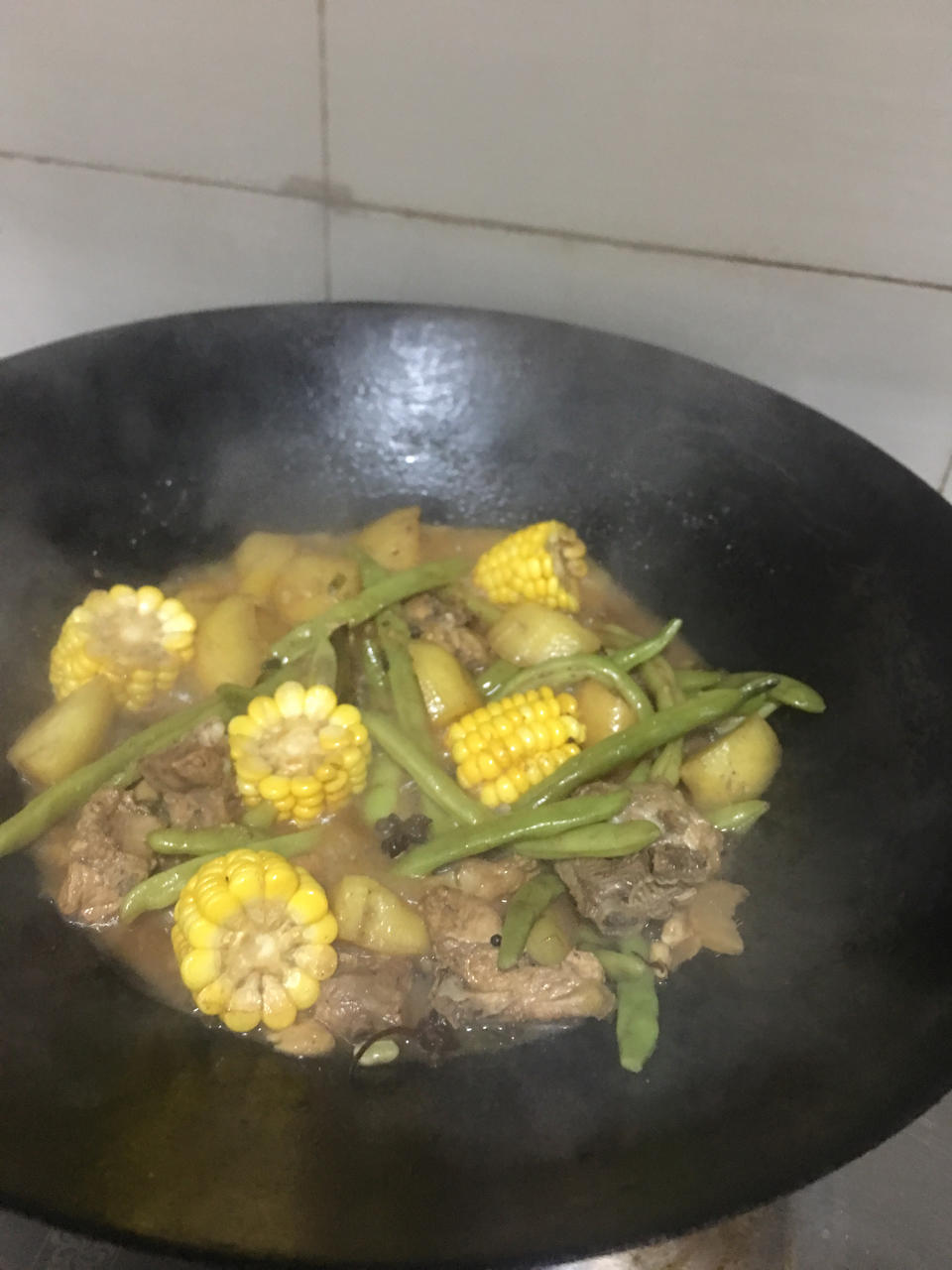 硬菜代表--排骨炖豆角土豆（豆角焖面胚子）