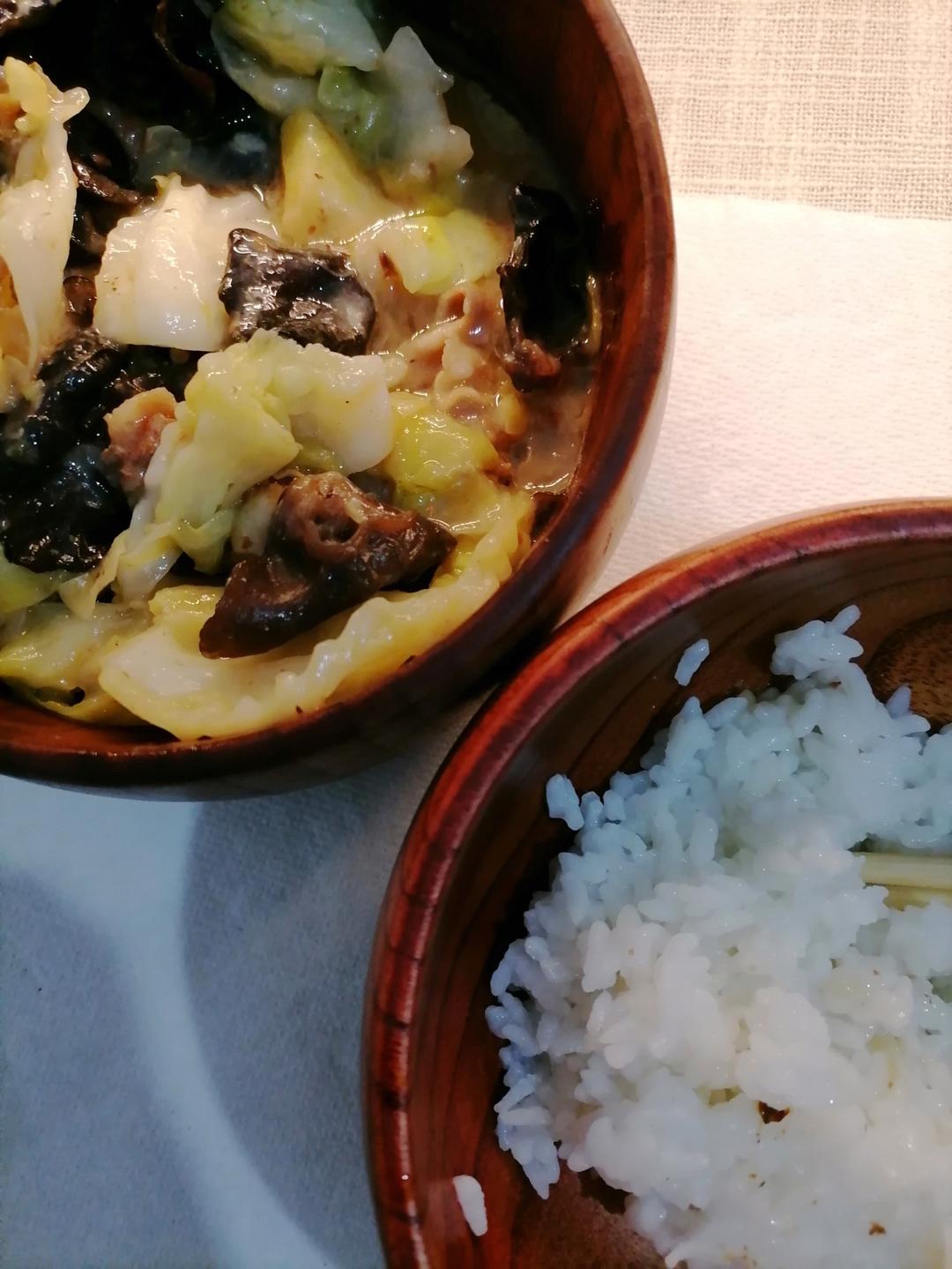 醋溜白菜+木耳