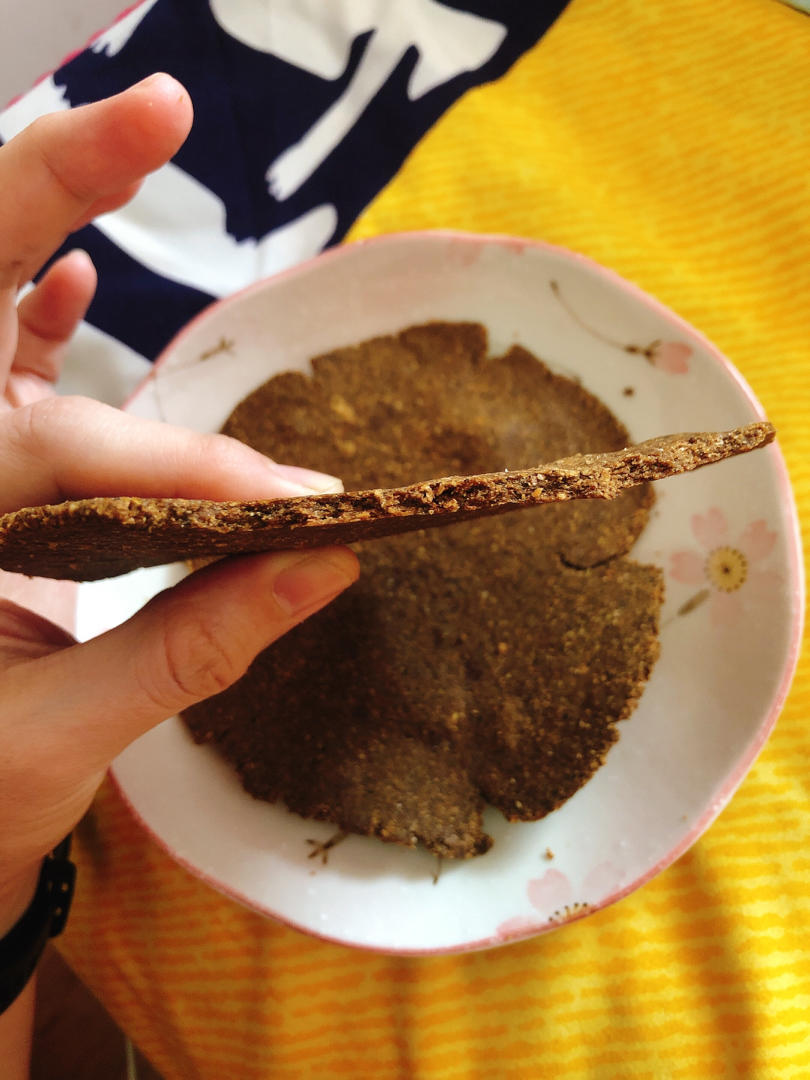 空气炸锅生酮亚麻籽薄饼（消耗亚麻籽粉）