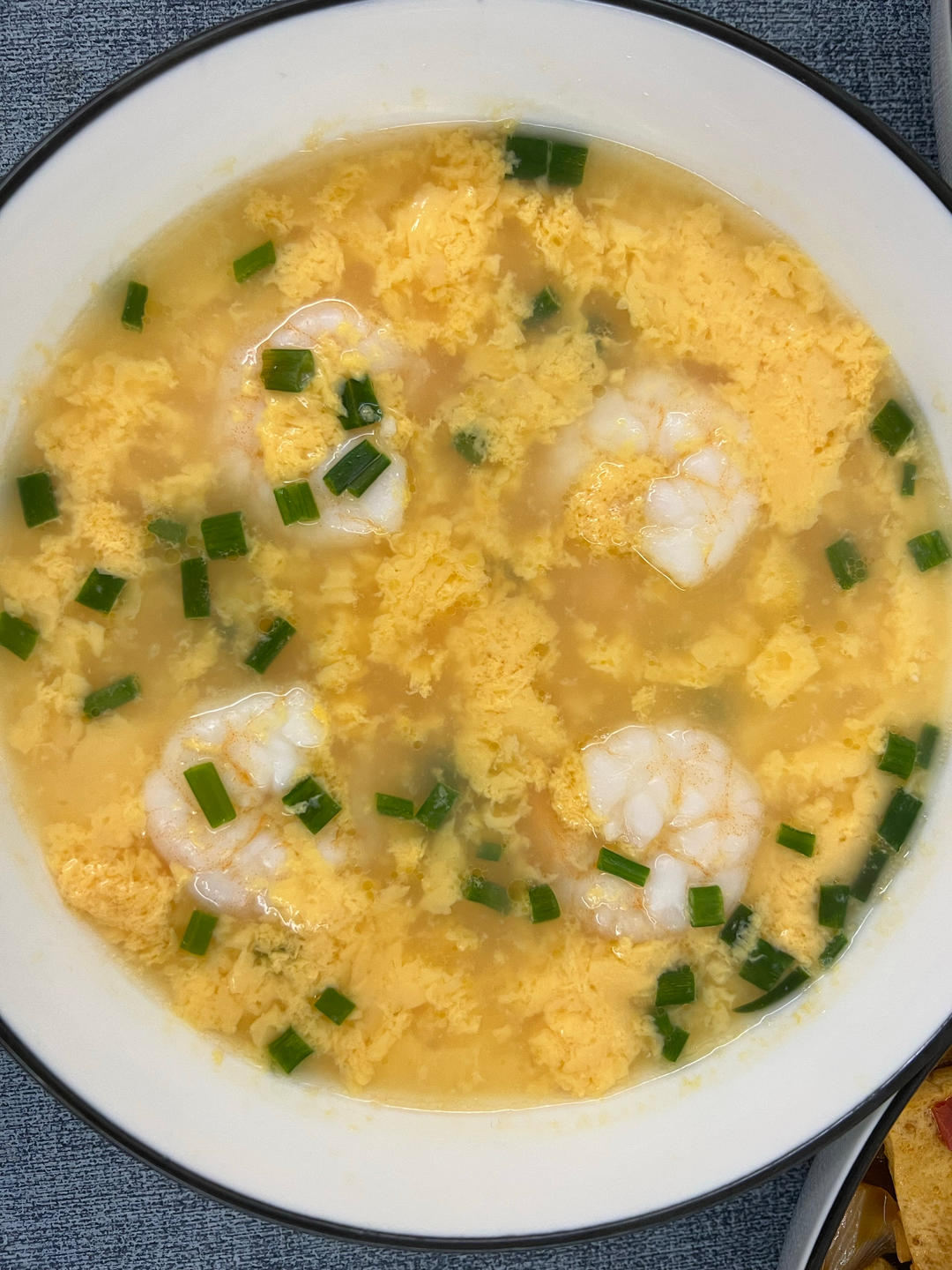 滑嫩的虾仁蛋羹