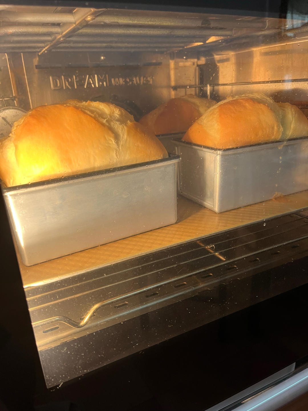 温柔咸香--奶盐小吐司