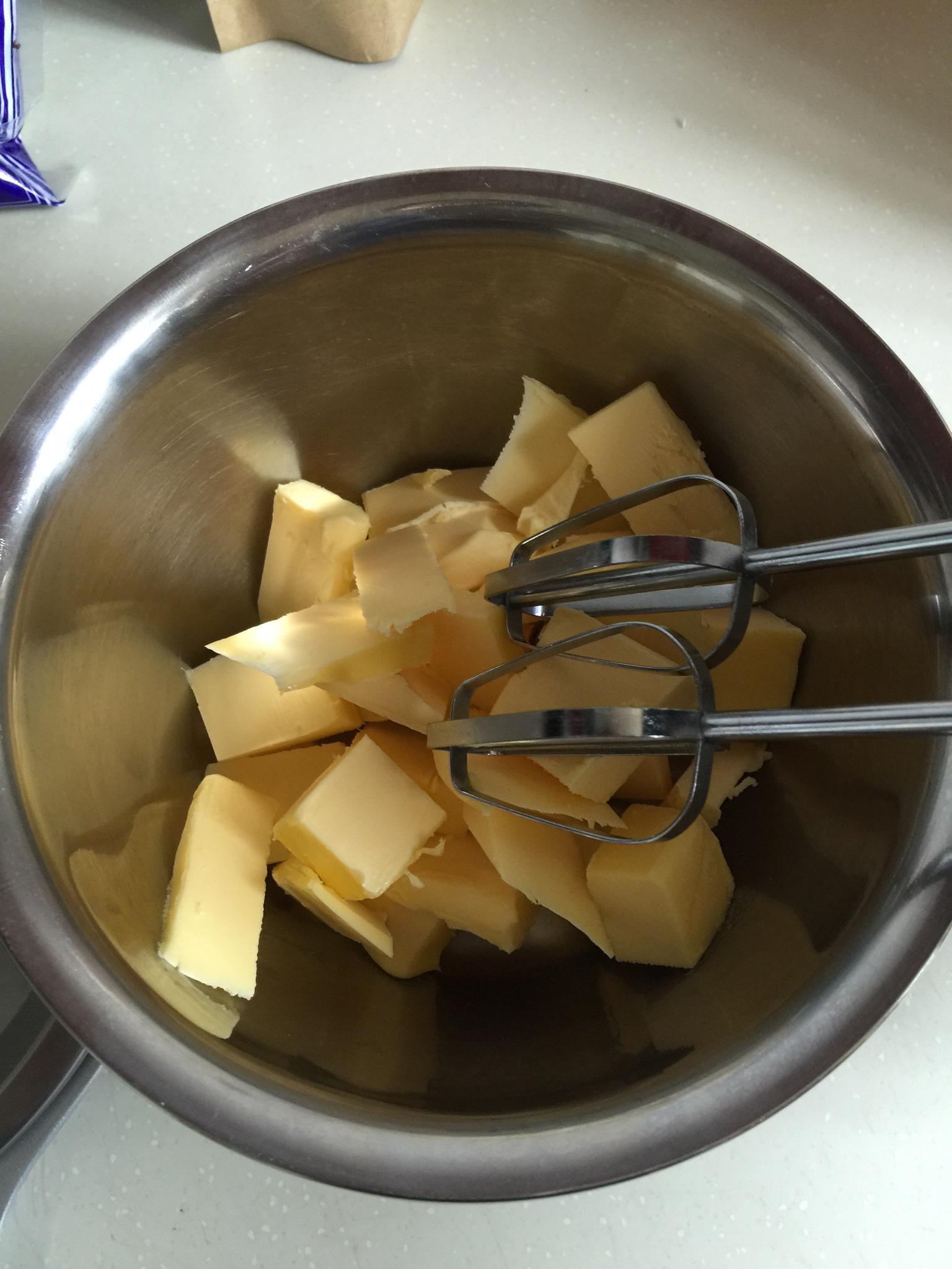 奇亚籽黄油香酥曲奇的做法 步骤3