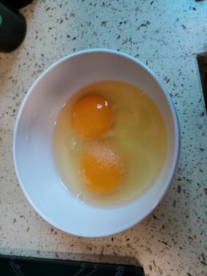 颜值与营养并存的土豆泥鸡蛋卷卷的做法 步骤3