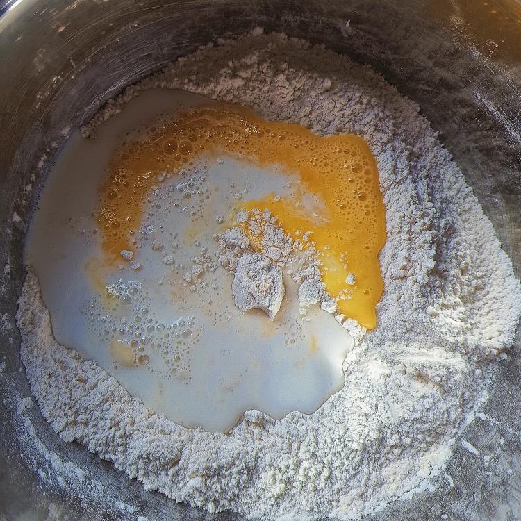 纯奶手撕吐司的做法 步骤1