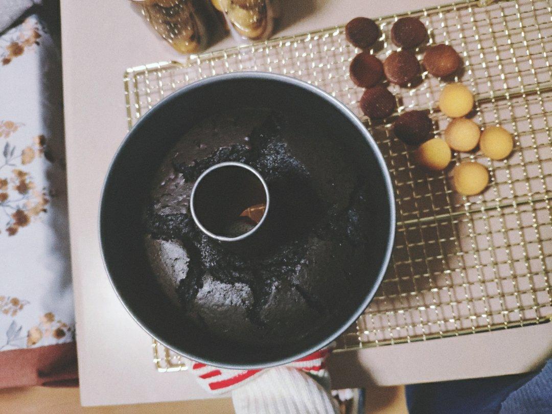 『黑可可戚风』奥利奥风味