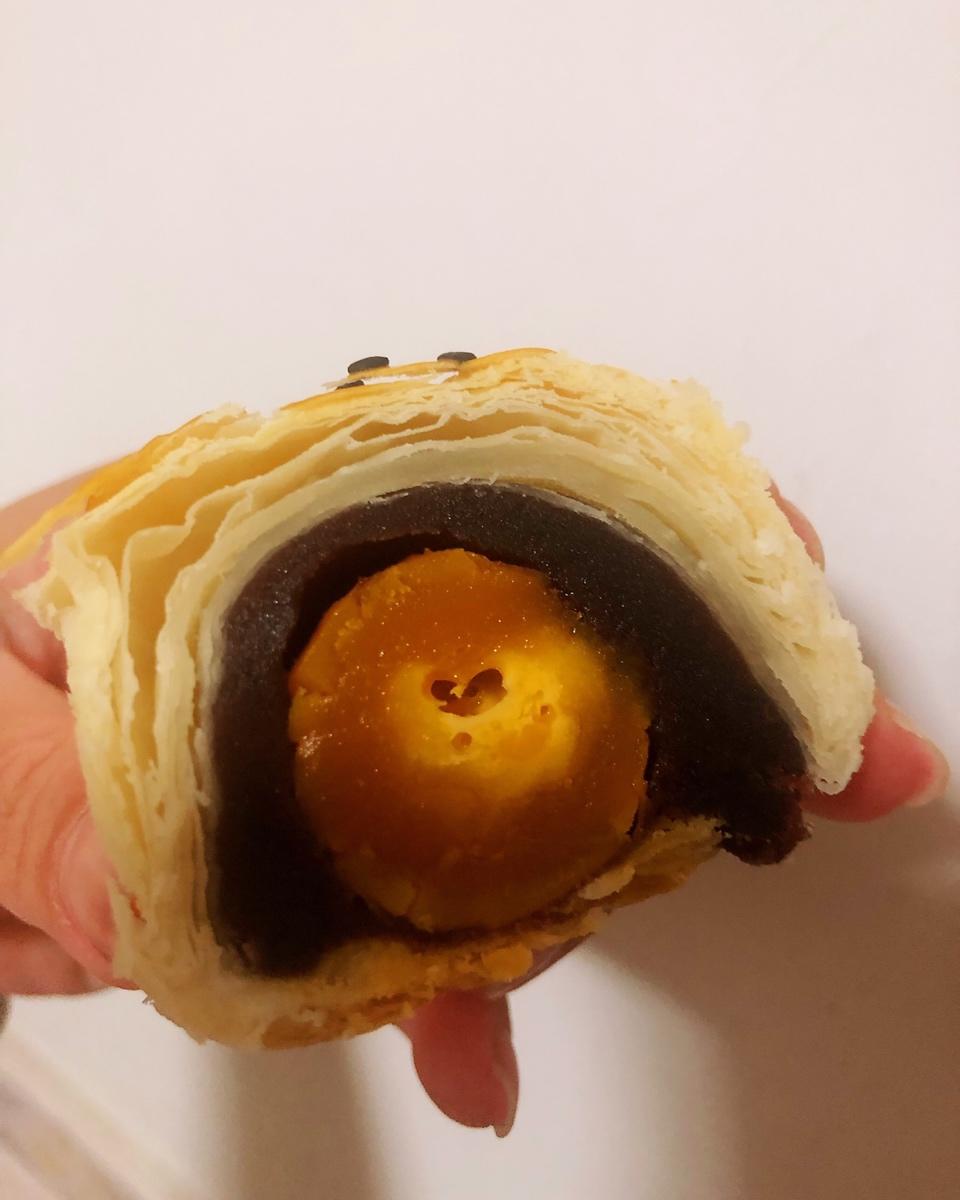 百吃不腻的蛋黄酥