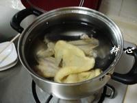 粟米红萝卜煲鸡汤的做法 步骤5