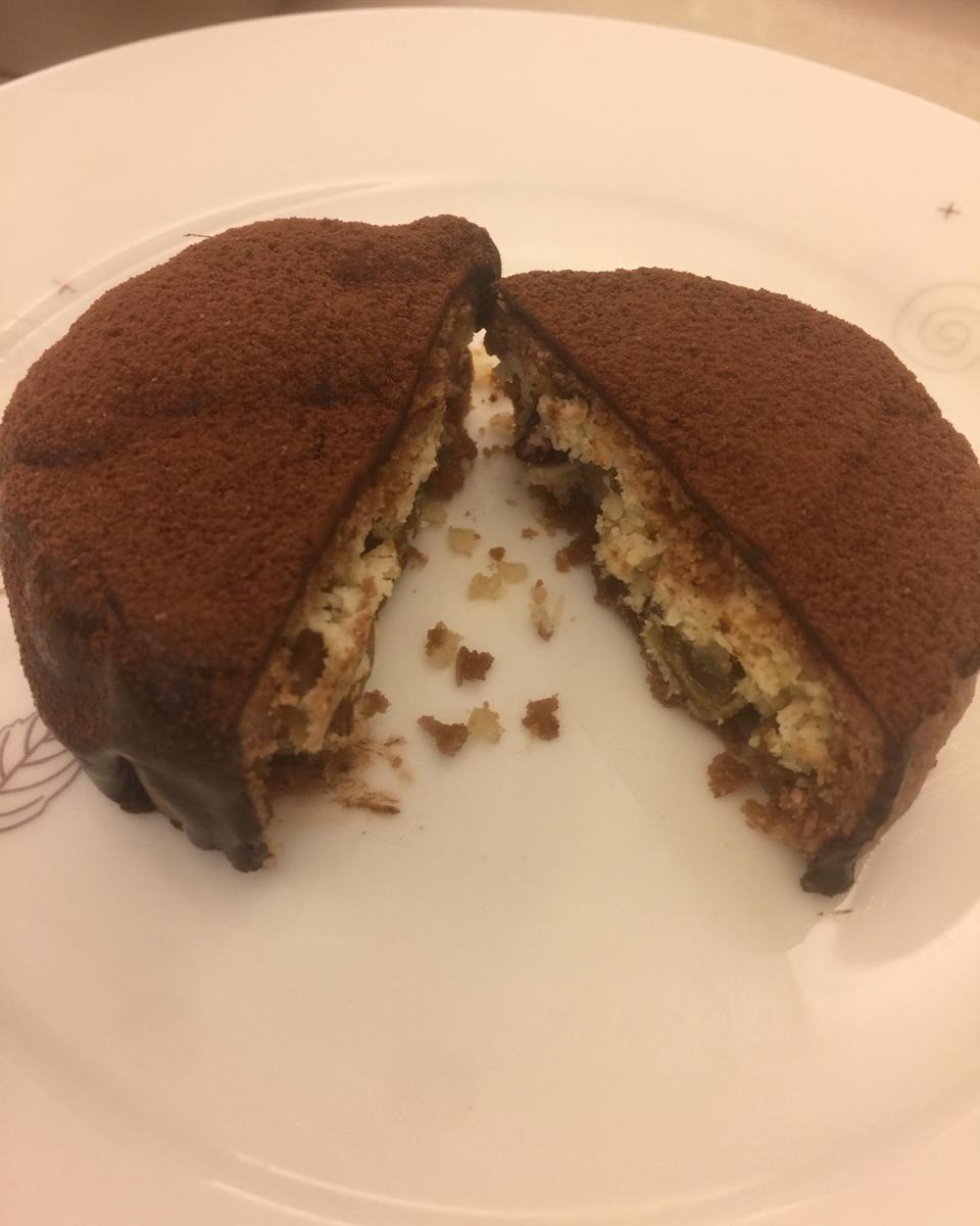 黑金脏脏月饼