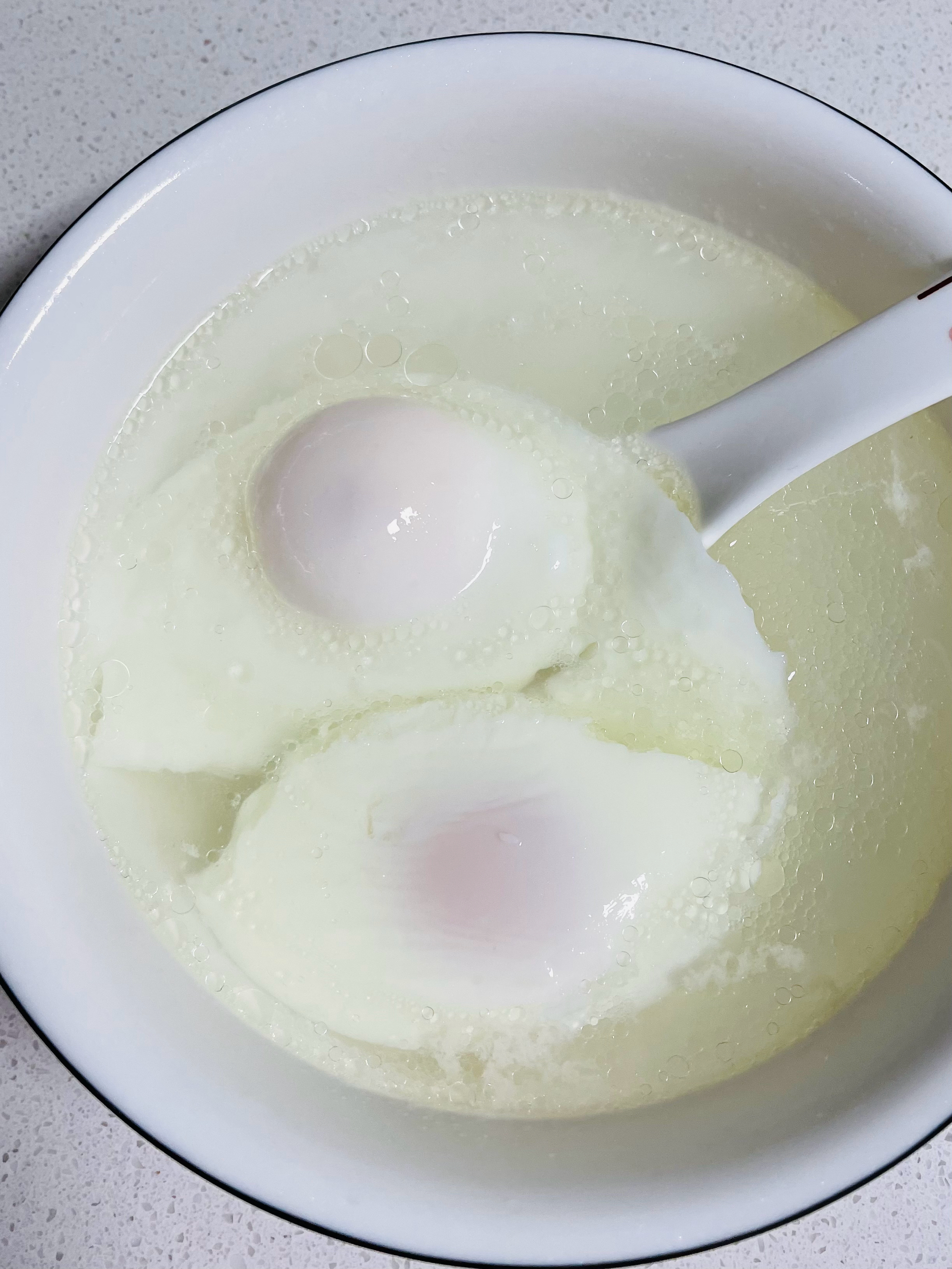 快手早餐—水铺蛋（微波炉版）的做法 步骤3