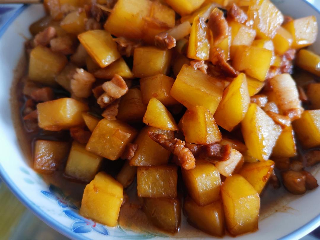 肉末土豆丁