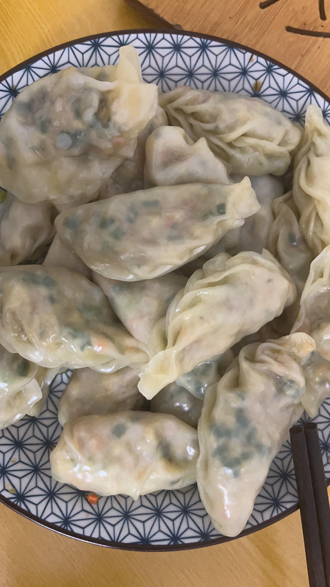 素馅饺子有绝招~这样做比肉馅好吃🤣