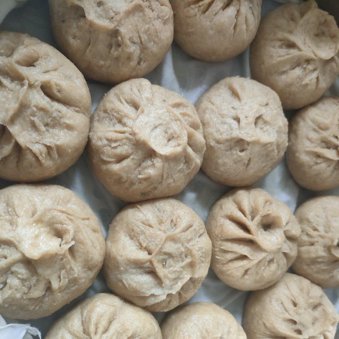 爆汁鲜肉大包子