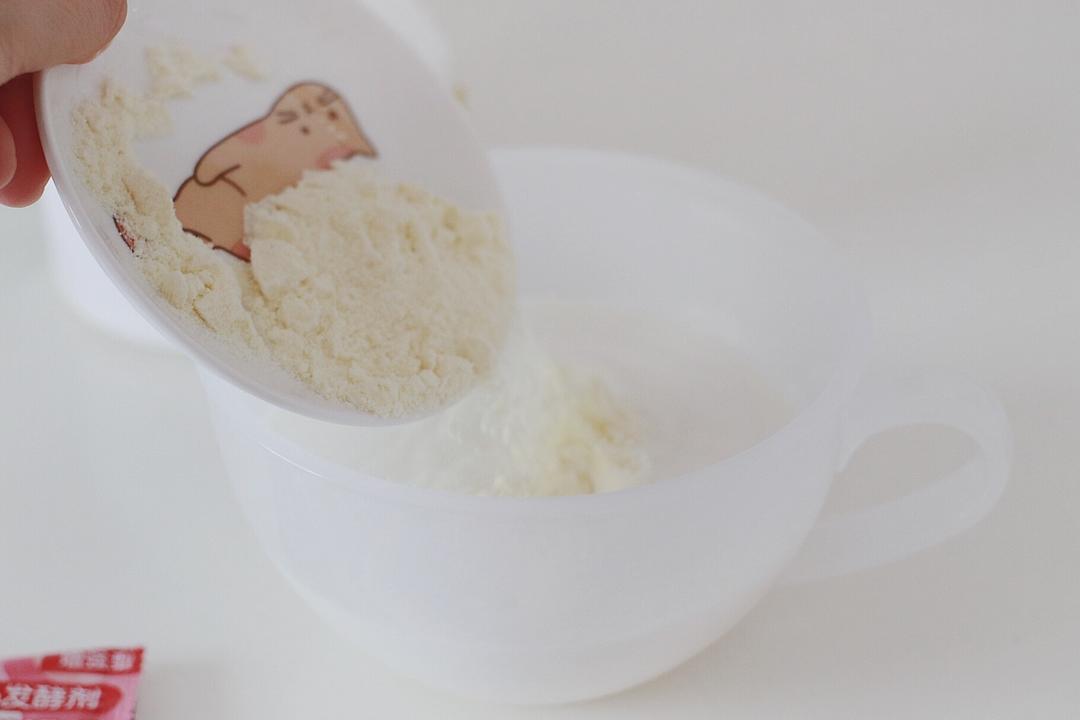 纯奶手撕吐司的做法 步骤1