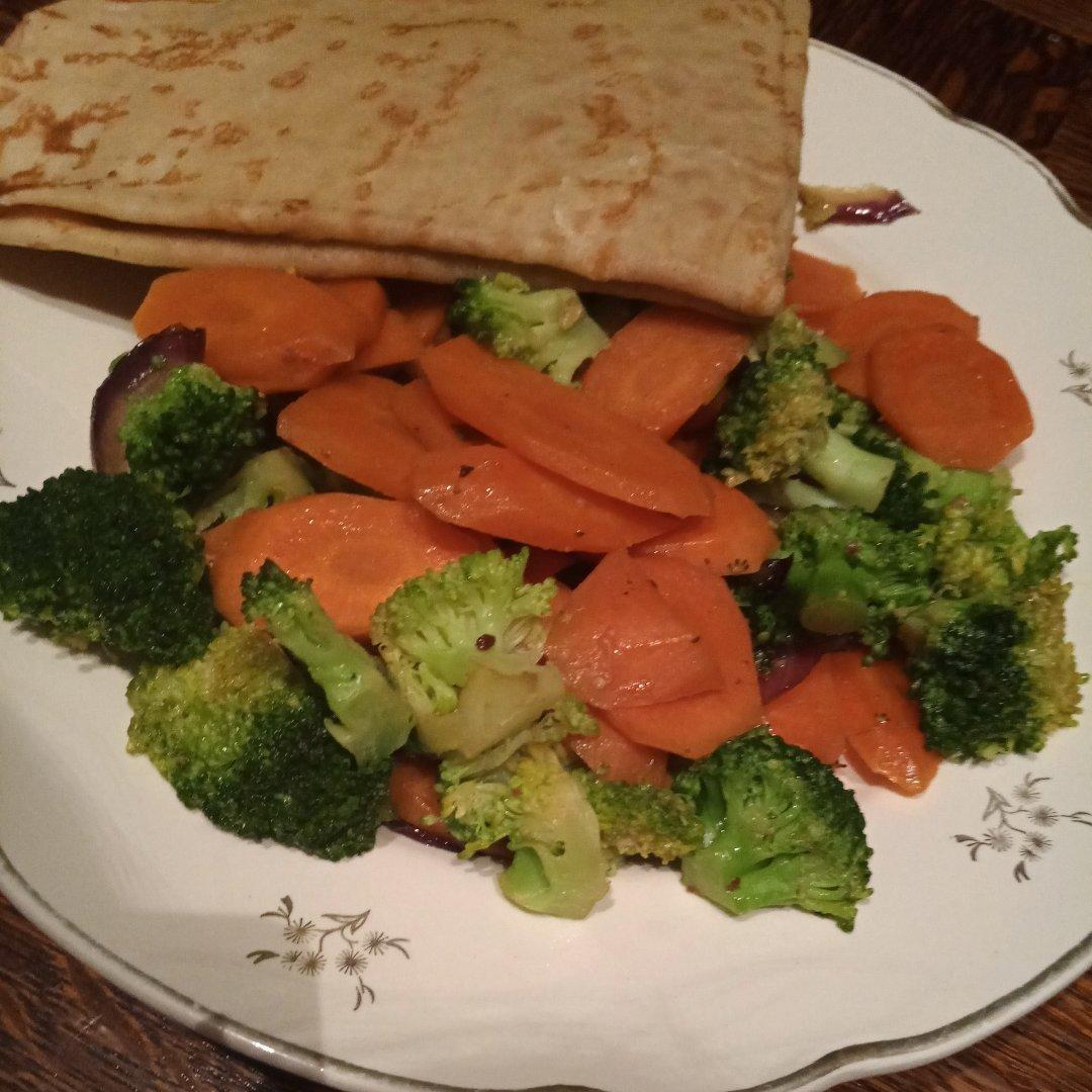 西兰花小炒胡萝卜