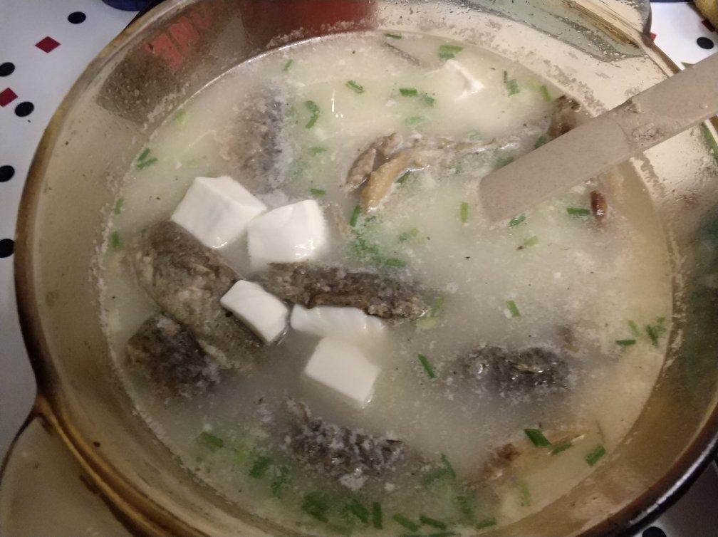 泥鳅炖豆腐（小贴士附杀泥鳅方法）