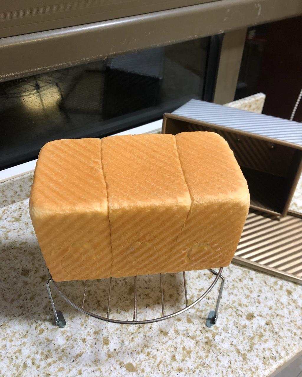 夺命软吐司(๑´ڡ`๑)超软拉丝极速方便的一次发酵吐司