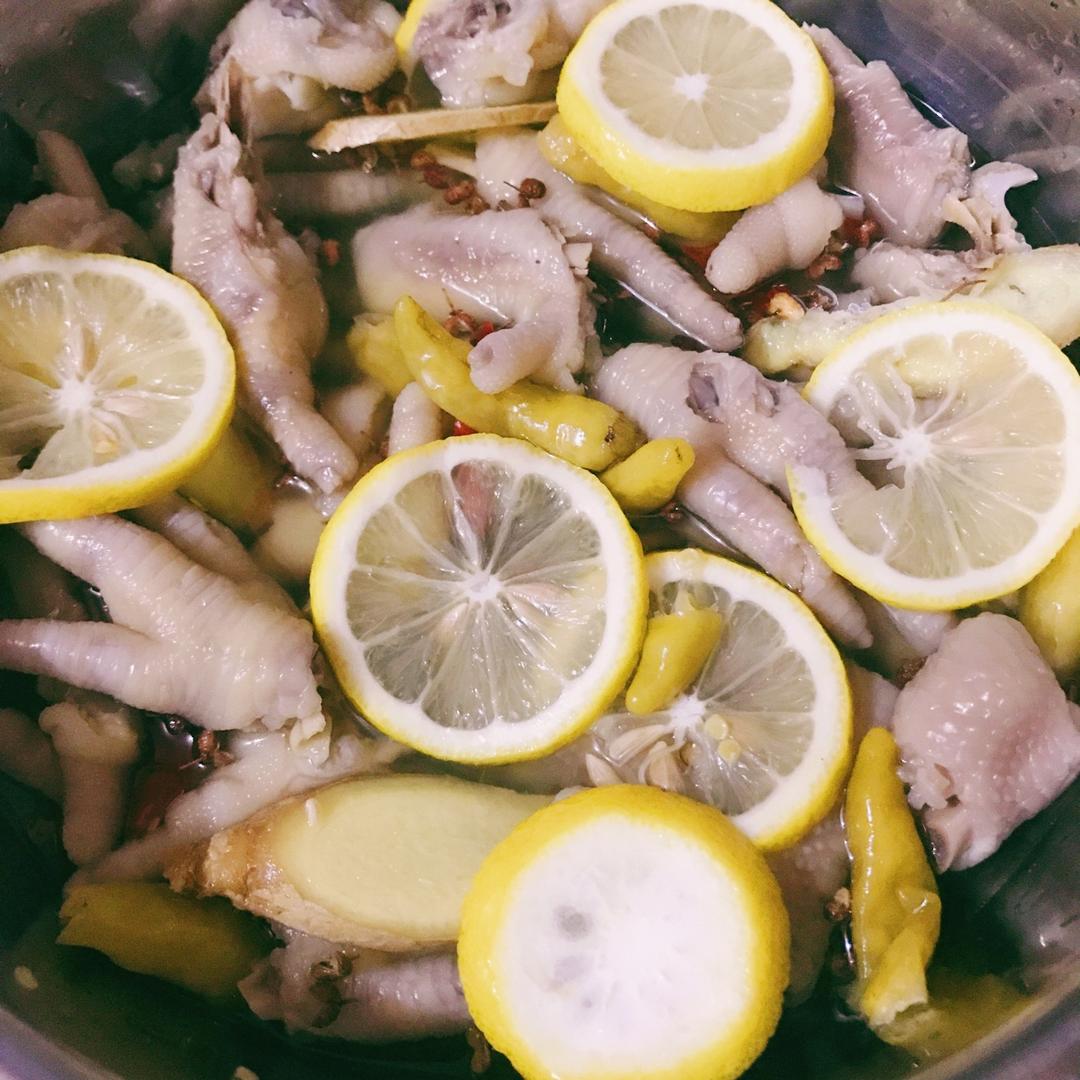 时光李哦做的柠檬泡椒凤爪