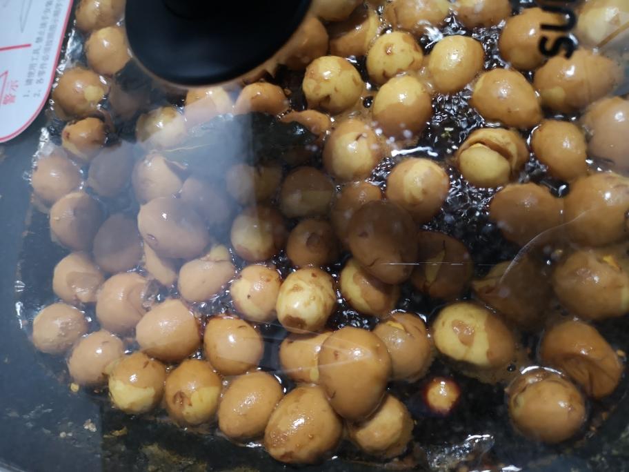 五香鹌鹑蛋特入味