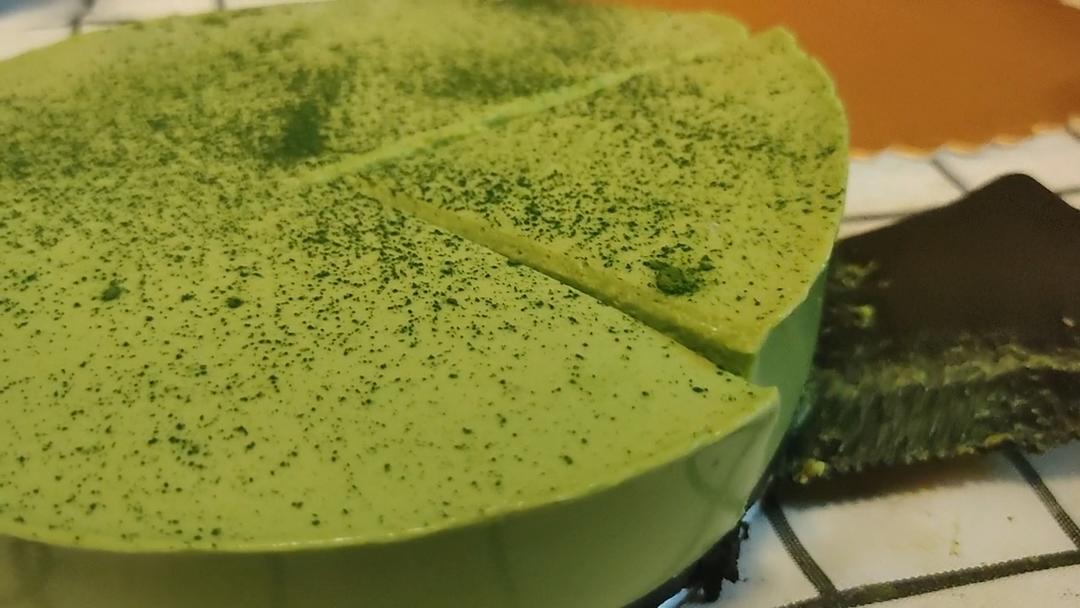 不用烤箱的零失败抹茶慕斯