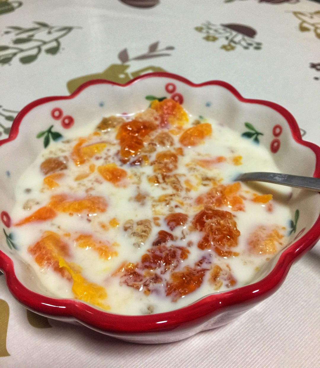 【木瓜牛奶炖桃胶】