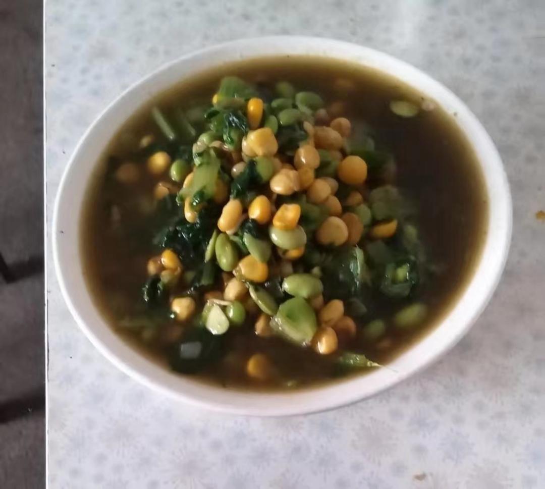 毛豆烧青菜（无油素食）的做法