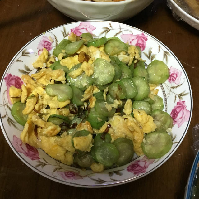 丝瓜炒鸡蛋