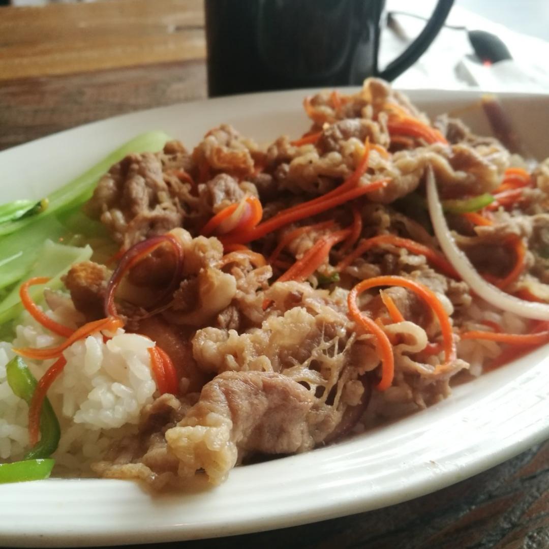 日式肥牛饭