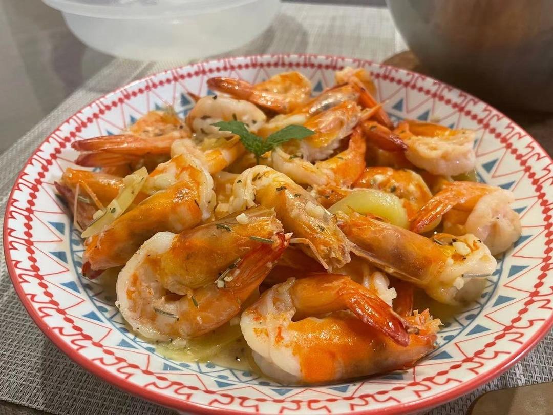 蒜香黄油虾『蒜香虾仁』炒虾仁  生酮