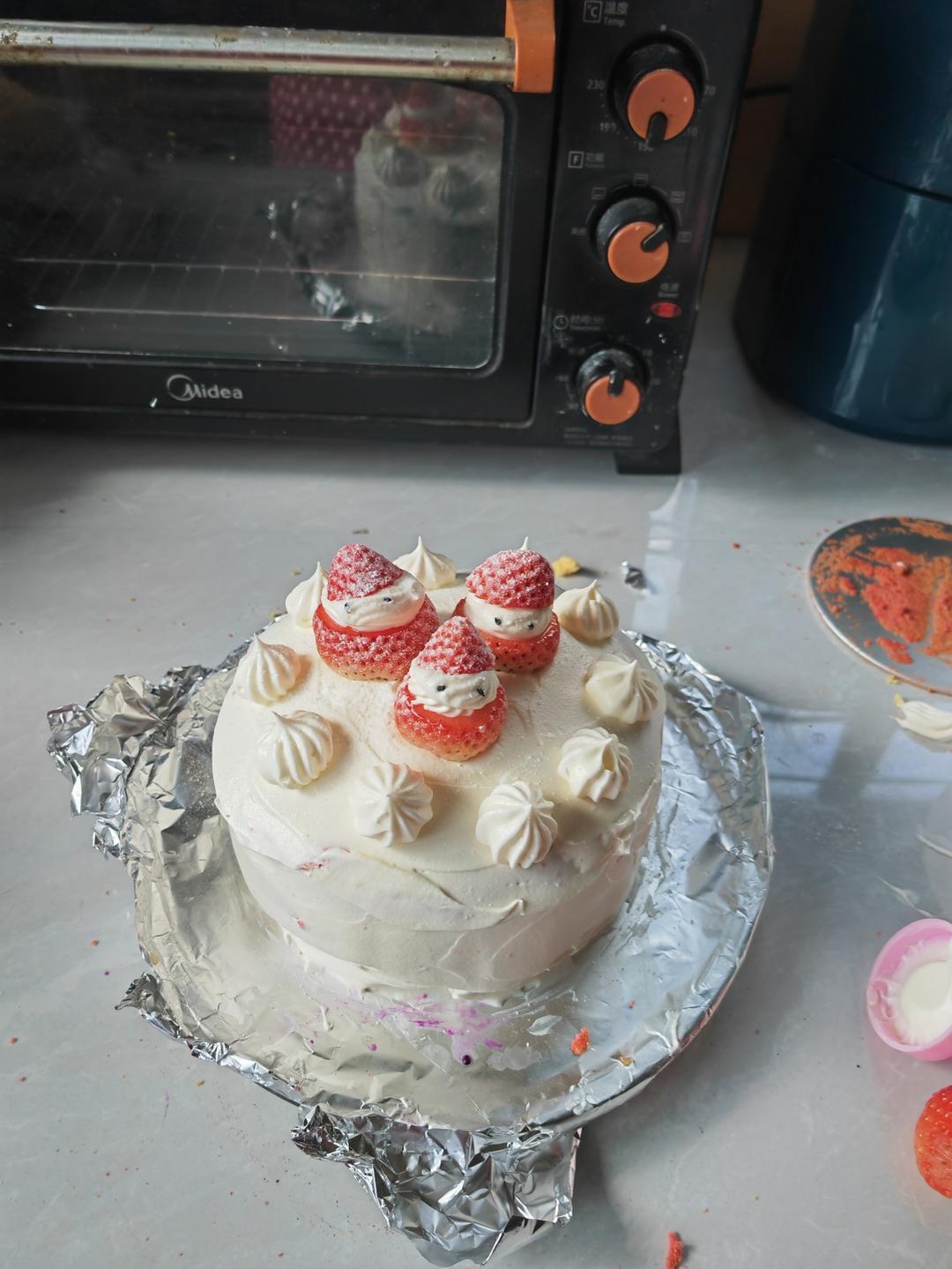 圣诞雪人草莓蛋糕