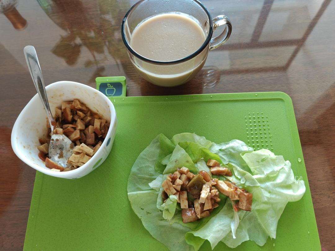 一杯有神奇魔力的饮品🍹胡萝卜🥕苹果🍎汁（热饮）