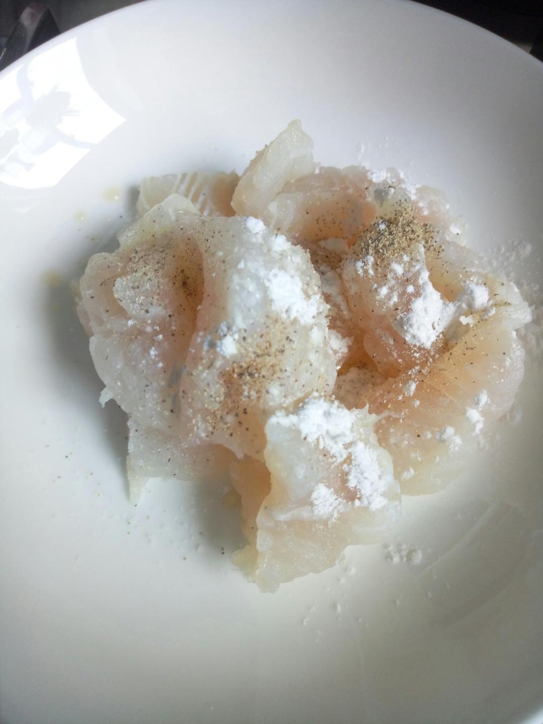 番茄龙利鱼汤--松下SR-ANY151-P IH变频电饭煲