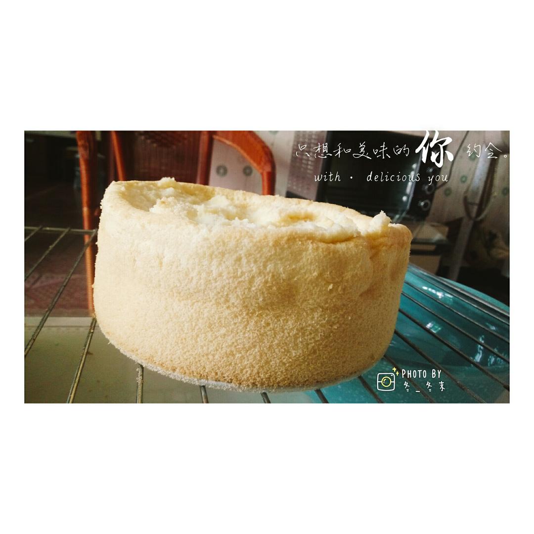六寸活底戚风蛋糕