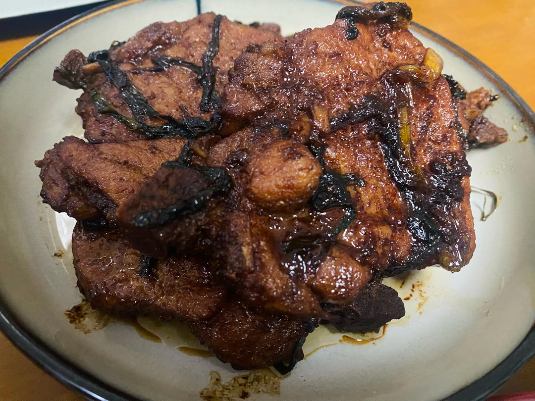 【葱㸆大排】一把小葱，烧出上海最经典的下饭菜！