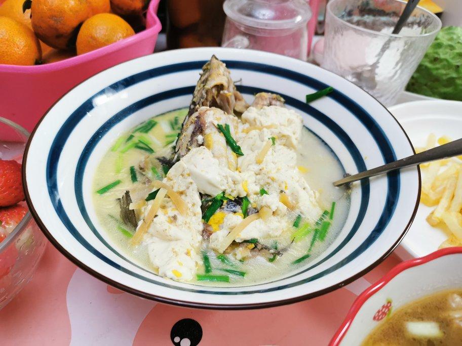 黄骨鱼豆腐汤