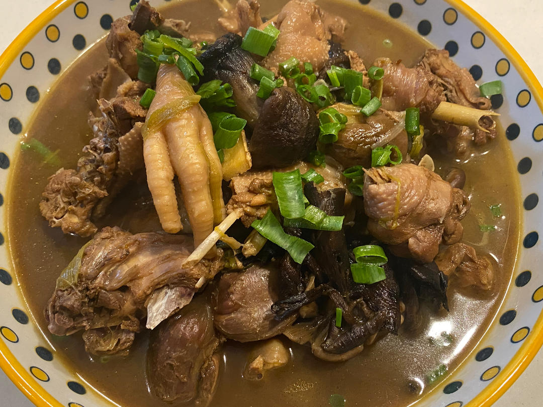 小鸡炖蘑菇