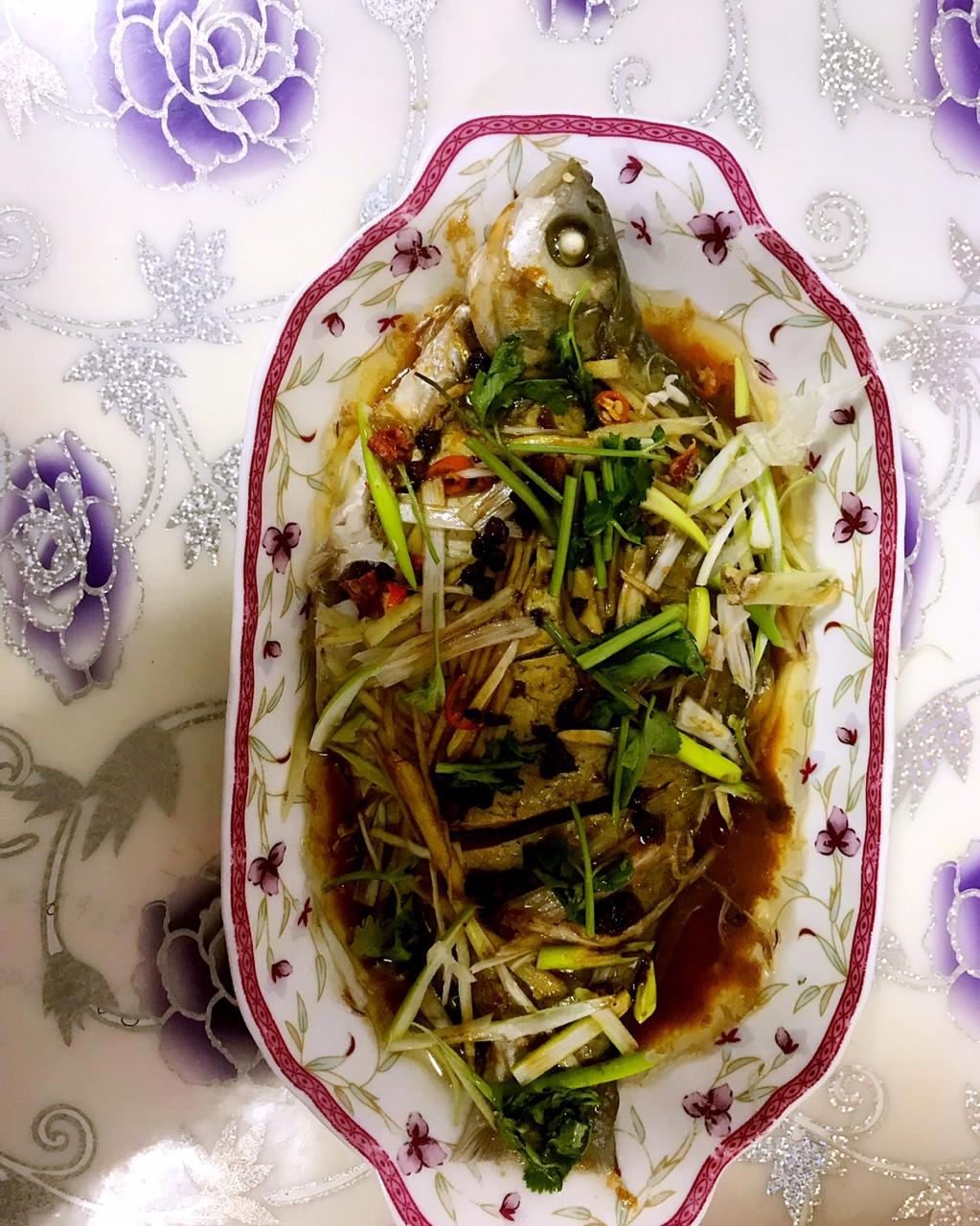 【清蒸武昌鱼】