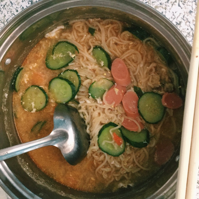 满足食欲的深夜秘密 森系浓香泡面