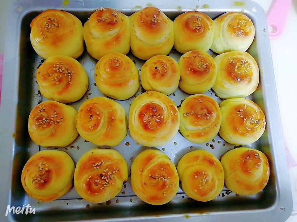 脆底蜂蜜小面包