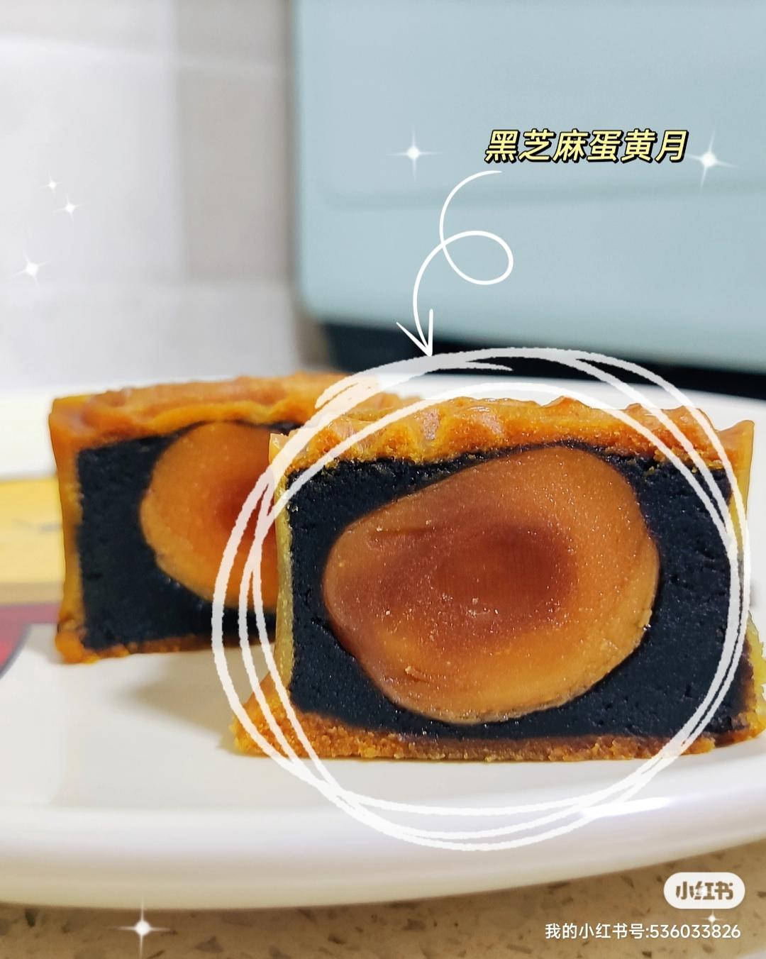 广式月饼——蛋黄莲蓉月饼