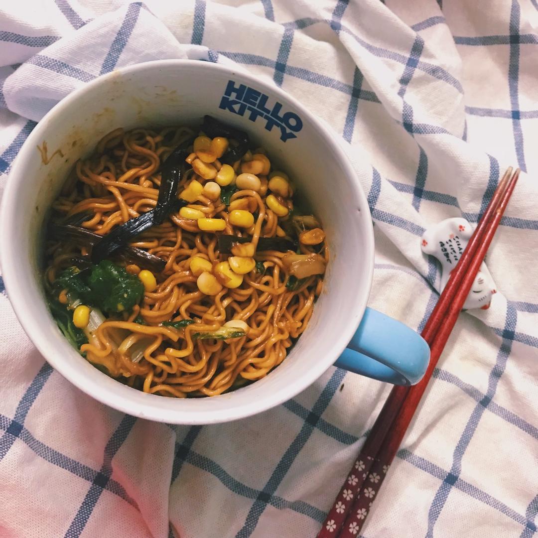 10分钟搞定的一碗葱油拌面