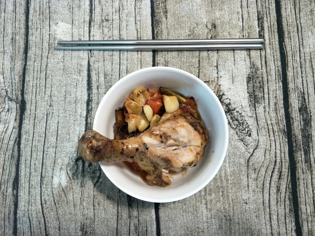 香蒜蕃茄烤鸡腿