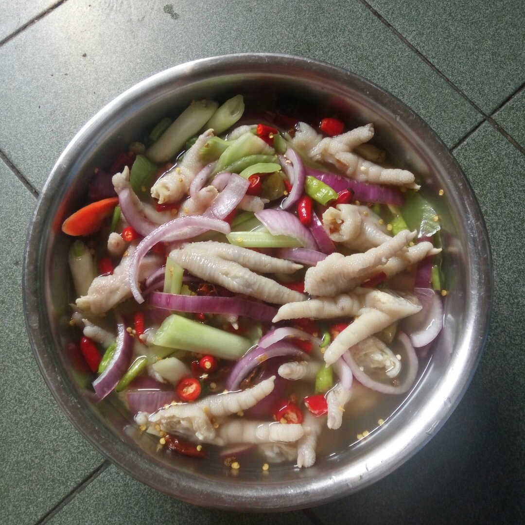 不再想起你做的傣味柠檬泡鸡脚