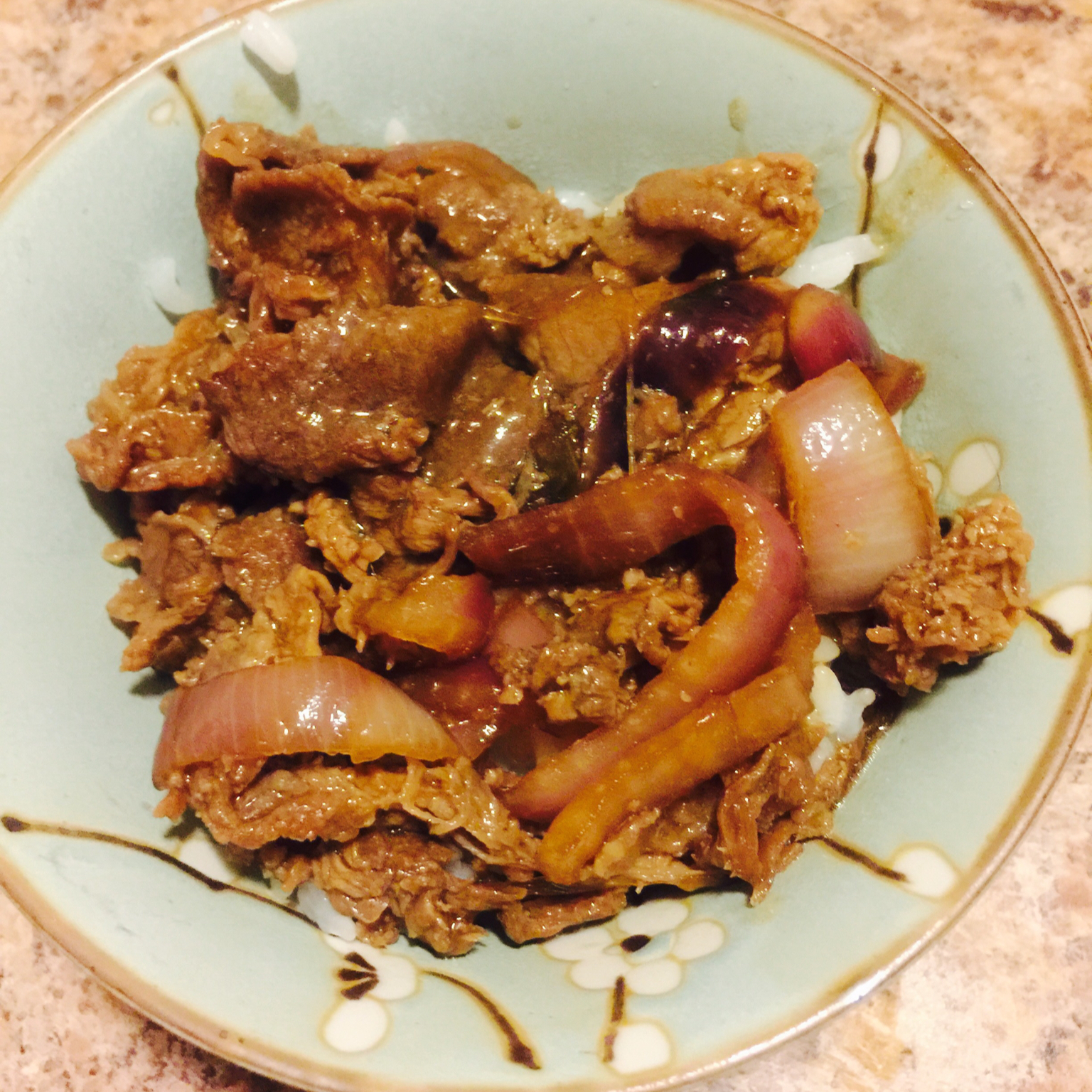 洋葱肥牛饭