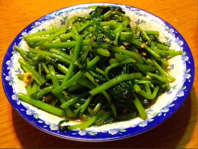 清炒茼蒿